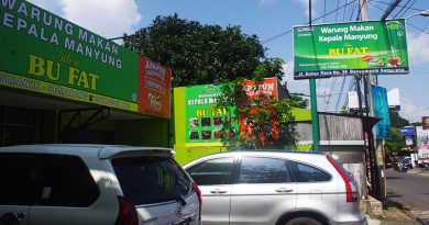 Kepala Manyung Selera Bu Fat Semarang Kepala Manyung Selera Bu Fat Semarang