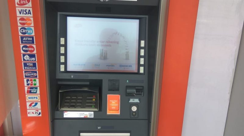 Tarik Tunai di mesin ATM Link, Saldo Berkurang tapi Uang Tidak Keluar -  Media Konsumen